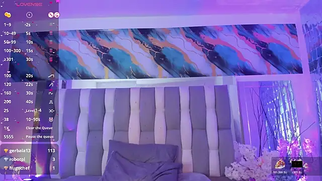 IsaDiiaz live cam on StripChat