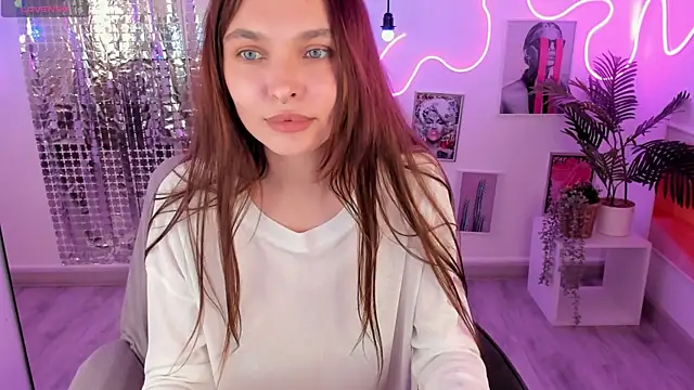 ChloeSunny webcam