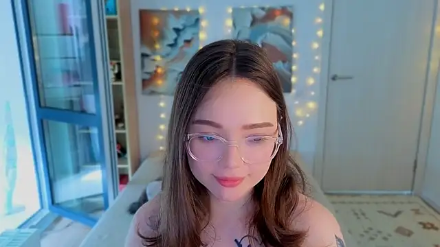 MilenaSaint webcam