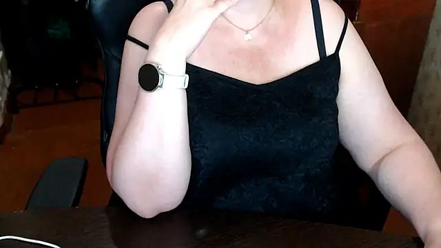 AlisaHot55 webcam