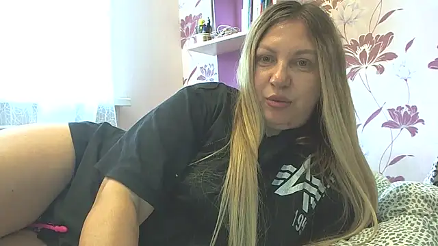 AmaandaSexyHotAss69