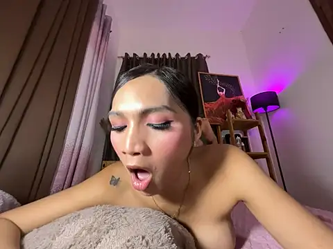 Xalazeria86 - Trans webcam sex chat