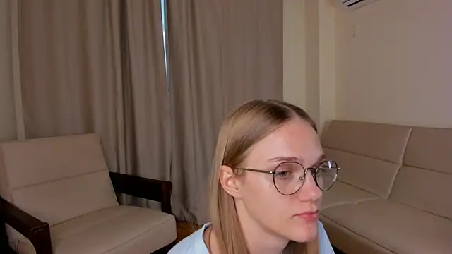 femmantis - FemMantis's free webcam - UK Sex Cams