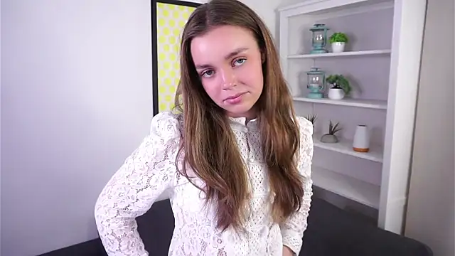 SaraStraton webcam