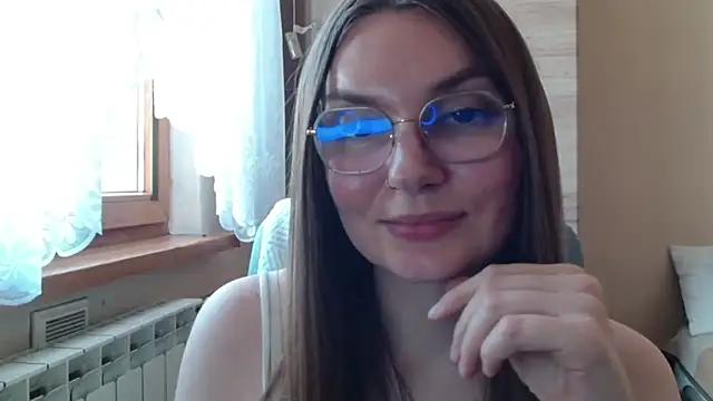 LooveELLYx webcam