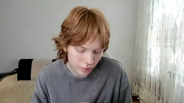 StellaDavis webcam
