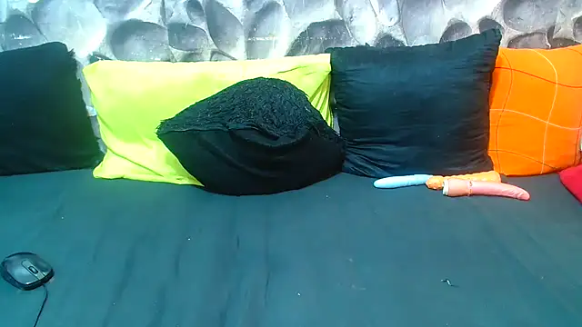 AfricanBigAssxx98 webcam