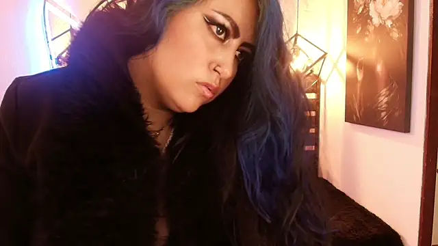scarleth_blue webcam