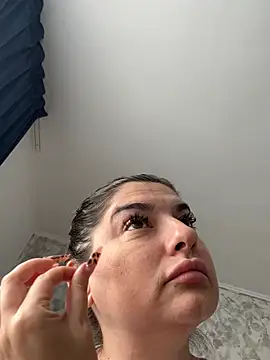 evaxxxcurvyxxx webcam