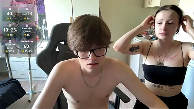 JadeNoiiir webcam