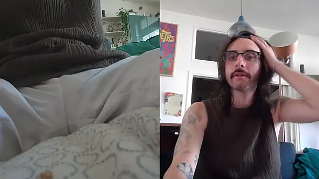 chuck-fr (Ask my age) - CUM IN THE SHOWER