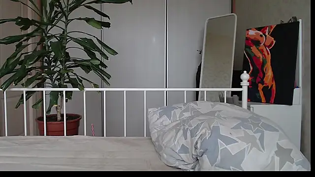 ShyEvaa webcam