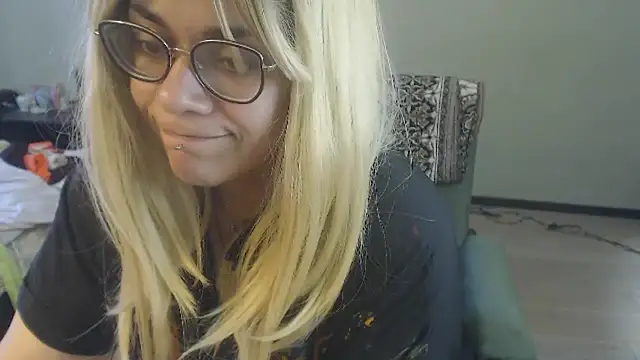 BoobliciousNat webcam