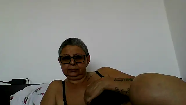 roseblak42 webcam