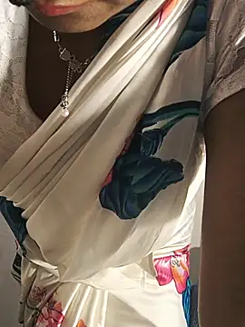 DIRTYSECRET_QUEEN_07 webcam