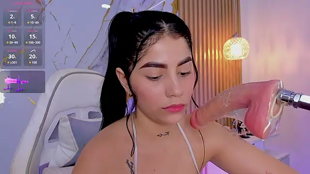 alissaowens_ webcam