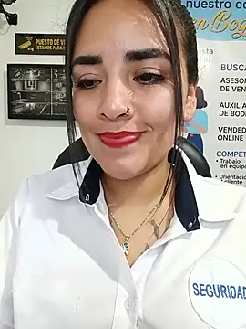 MAYE__13 webcam