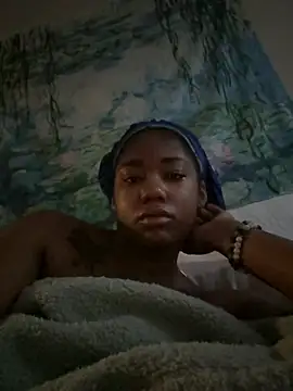 Ebonythroat777 webcam