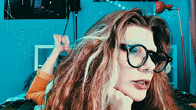 VivienDarkbloom webcam