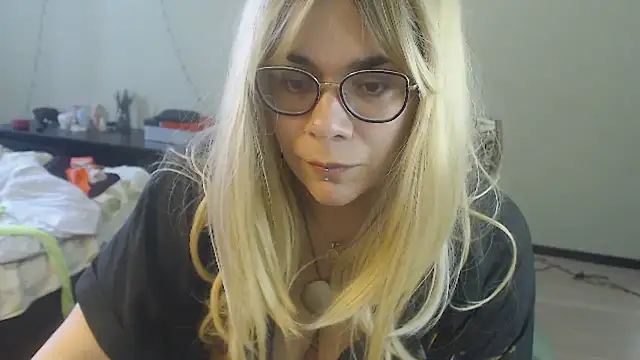 BoobliciousNat webcam