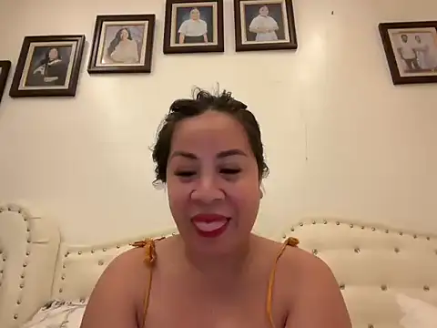 naughtyscarletsin - NaughtySCARLETSIN's free webcam - UK Sex Cams