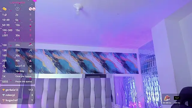 IsaDiiaz live cam on StripChat