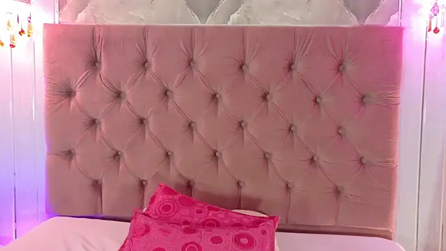 Gabby-Sweet live cam on StripChat