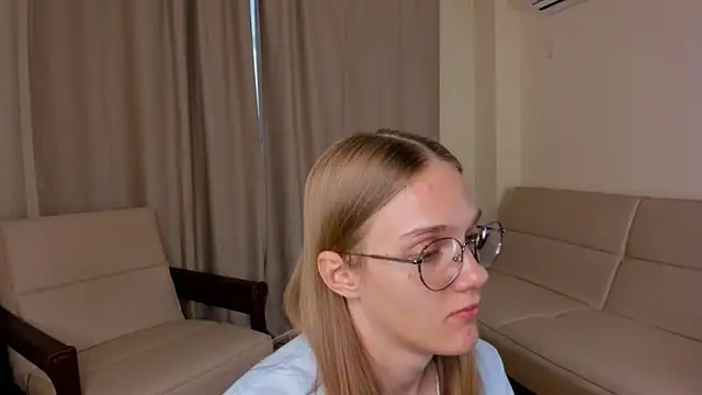FemMantis webcam