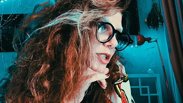 VivienDarkbloom webcam