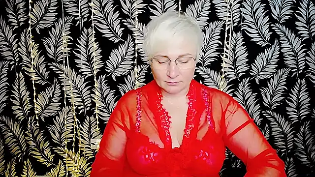 Olivia_playful webcam