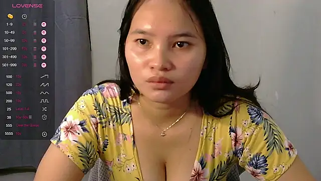 Fhwilloughbyxx webcam