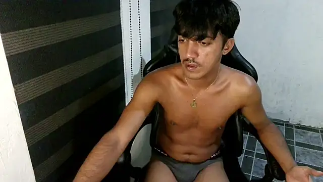 Spicy_RowyCam webcam