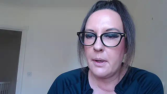 Humiliatrixxxx webcam