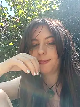 LadyFreyna webcam
