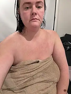 carinabro10 webcam