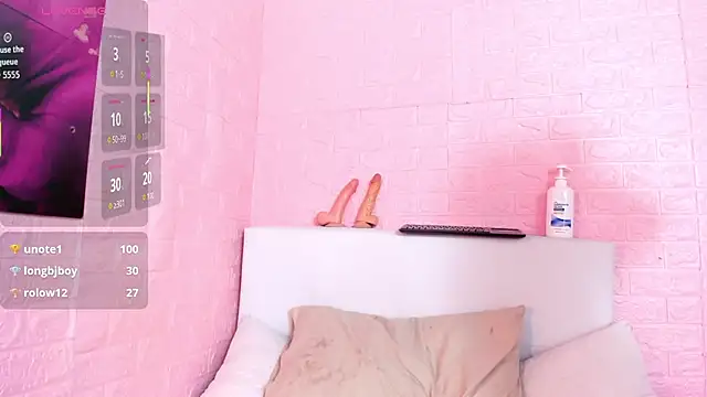 Celeste_Rox webcam