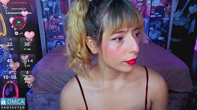 nena_cupcake_ webcam