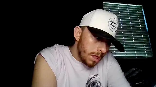 Mikecloudyhawk webcam