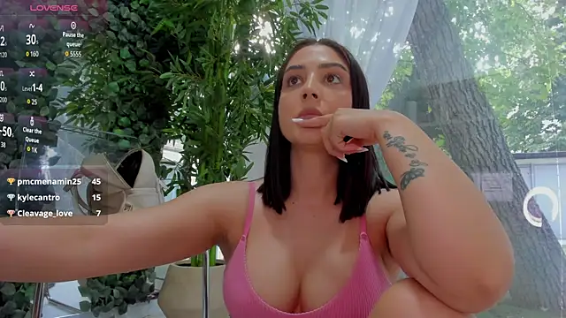 Lexi_Storm webcam