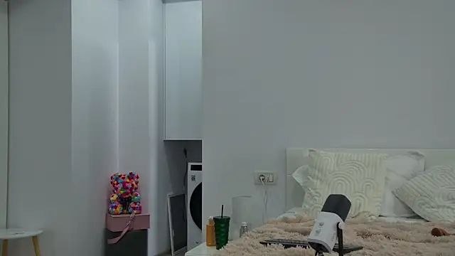 YasminHelson webcam
