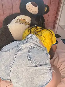 salomecute21 (F teen) - suck tits