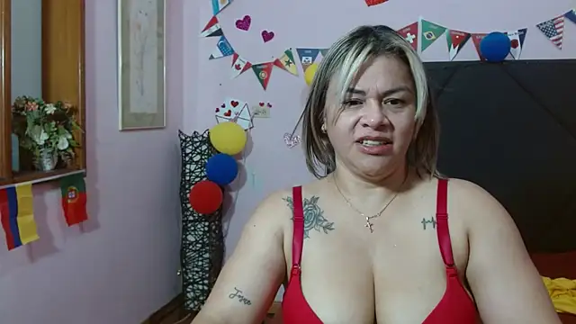 pamela_echeverria webcam