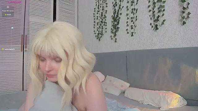 Stacy_Starr webcam