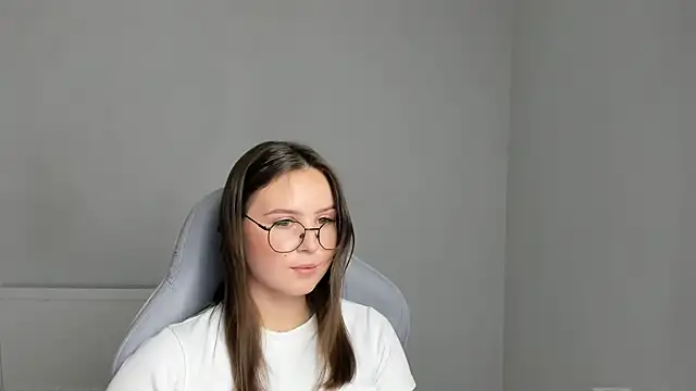Regina_cute_ webcam