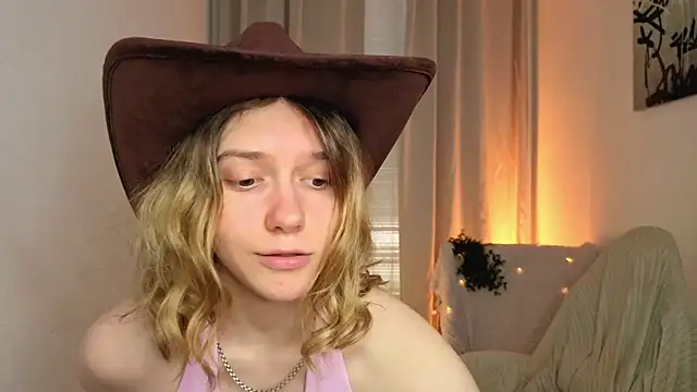 MilanaRayy webcam