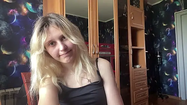 BobbiGosda webcam