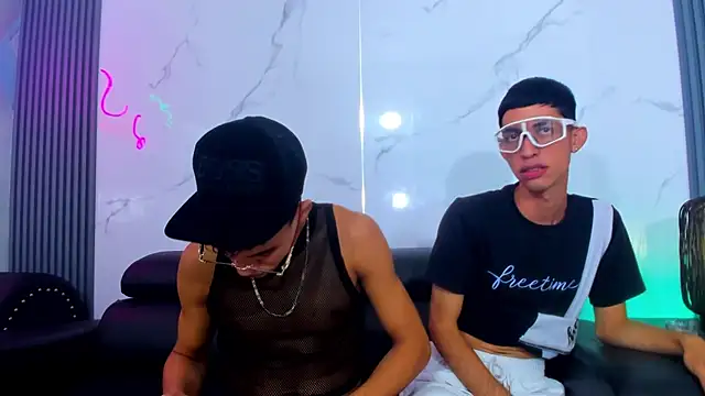 Kleyn_black webcam