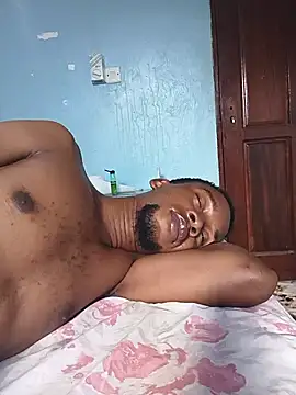 prettydickk1 (Ask my age) - Spread cum on face