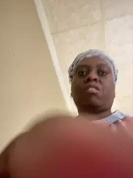 biggblackboobs (F milf) - make me happy