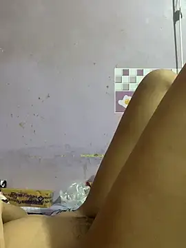 Sandhya_77 webcam
